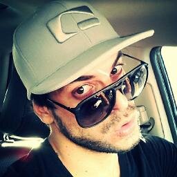 Dificil falar todos nossos sentimentos por você @EduardoMeloSolo em simples palavras. Amor sem explicação e sem fim.