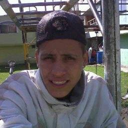 los k hablan amis espaldas les doy gracias x k se dieron cuenta k estoy x delante de echos