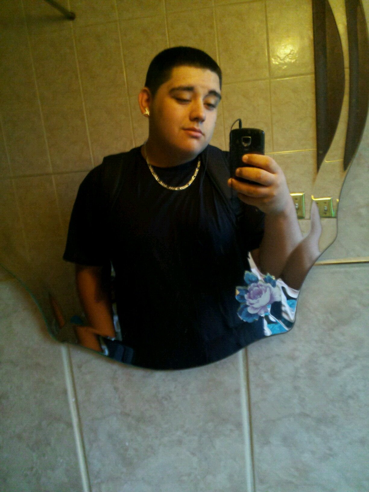 I'm Alex, I'm 20