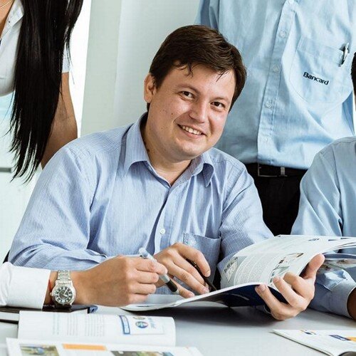 frfrancob's profile picture. Apasionado por la Mercadotecnia, Trabajando en Procesadora de Medios de Pago, Aficionado a la Tecnología.