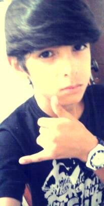 yo Clarinha - 

Owner
------------------------
-- My Life
-- My Phone hahaha
-- My Love 33
-- /OfficialHidezDzn
------------------------