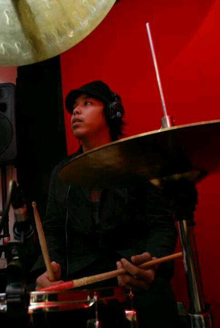 MohdArif19's profile picture. The End Has No ENDs.