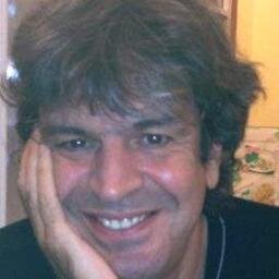 Mijn naam is Jan van Gemeren. Ik ben echtgenoot, vader, ondernemer, belegger, auteur, reiziger maar bovenal een levensgenieter.