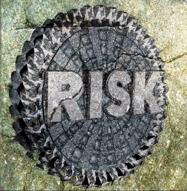 Follow @RiSKUprisingiOS | YouTuber http://t.co/gaiSskvGhZ | iOS Player |
