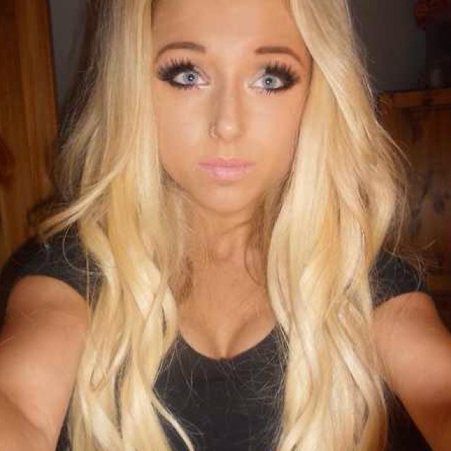 xoxodrunkoffpat's profile picture. Drink that bottle of patron and smoke that grass look like barbie, smoke like marley. ✌ follow me cunts ❤