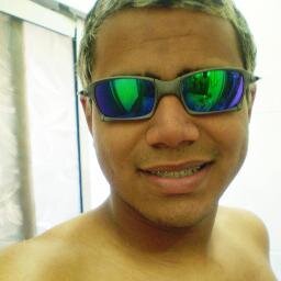 Onde estiver, seja lá como for, tenha fé pq até no lixão nasce flor ♪