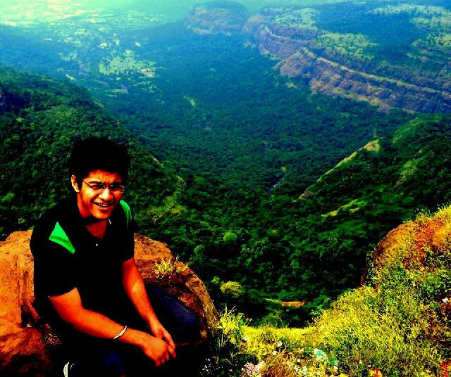 A music fanatic & rest ? oh, who cares. Scorpion&Proud. Mumbaikar. Namaste.