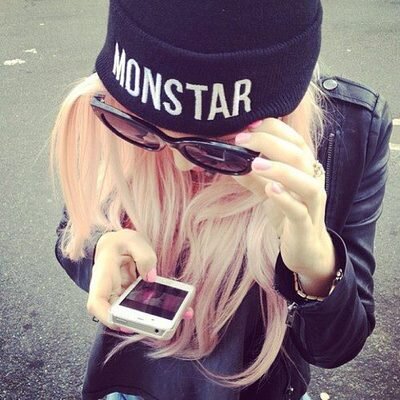 SexiLexiJacob's profile picture. #TrustNoOneee.                           #LiveLoveLife.     #LoveMyTwinnyWhitt