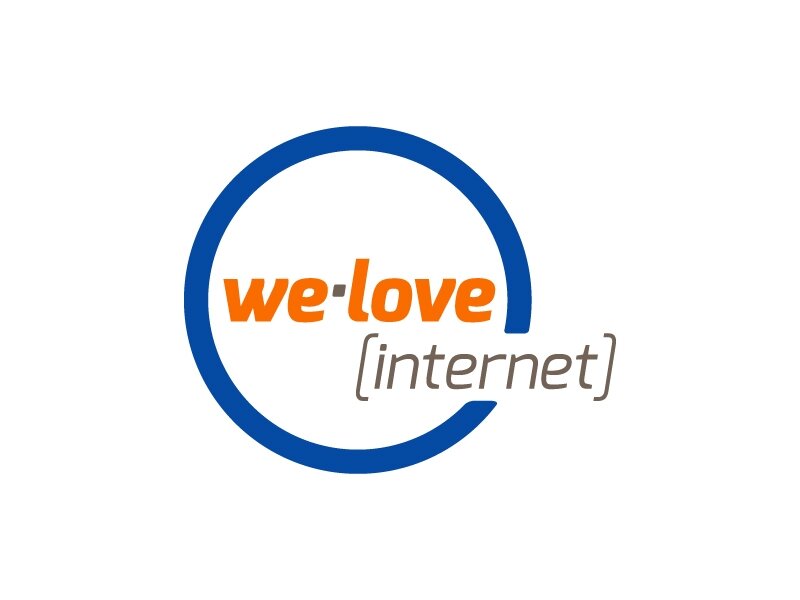 Profesionales de Internet trabajando con ilusión en proyectos para pymes. Desarrollo web, diseño, marketing, contenidos, análisis web #coworking