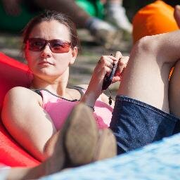 лучше уж от водки умереть, чем от скуки (с)