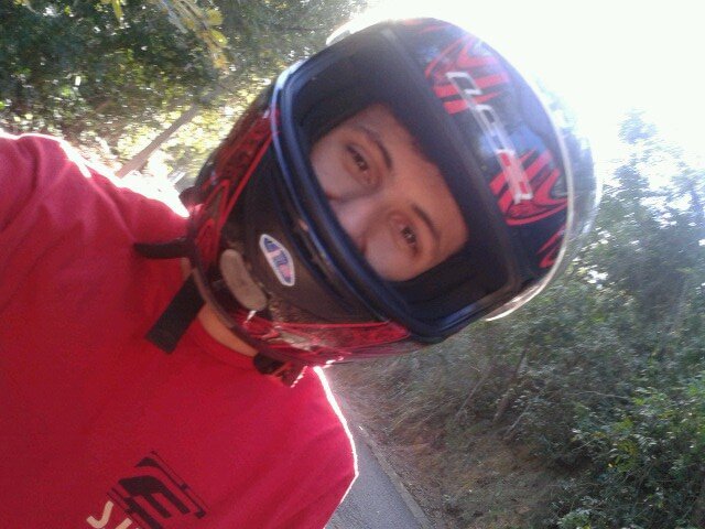 desde 1997 estragando tudo e decepcionando a todos esse sou eu ;)