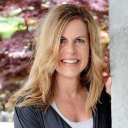 http://t.co/hkBeyjLPFR - sells luxury lingerie, exclusive swimwear & trendy yoga wear - the successful SWISS nicheplayer online who sells emotions.