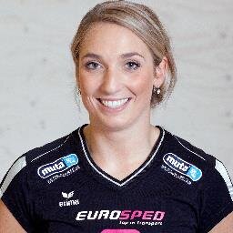 Studies psychology at the University of Twente - volleyball player at Eurosped Top Volleybal Twente - ambitious - fun - family&friends