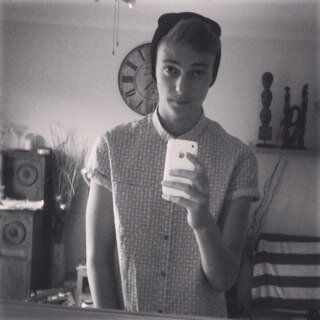 Xbox, football and girls Holla at me peeps