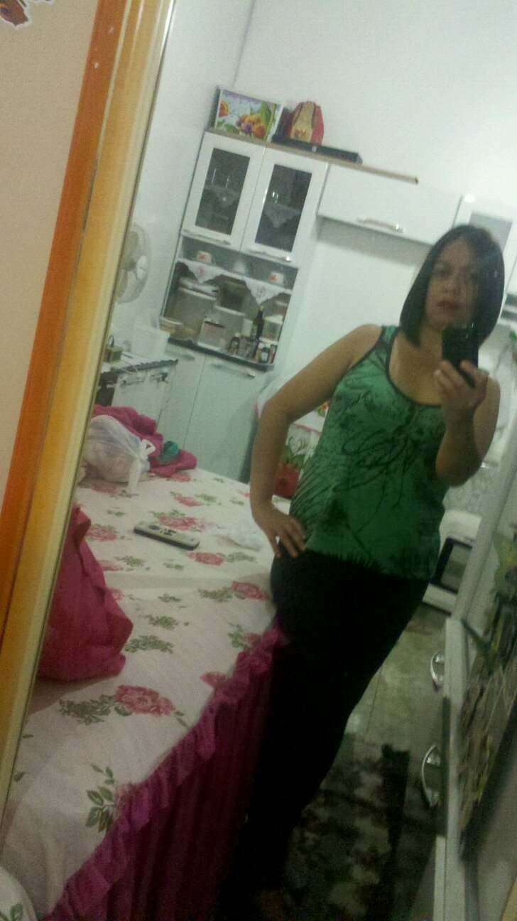 Gosto d sinceridade com as pessoas, amo a vida , a natureza,ouvir musicas e fazer amizades c as pessoas.. Sou feliz,e agradeço a DEUS por eu ser assim.http: