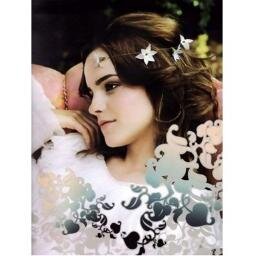 ✎ : Hello ;) I'm Emma watson ( just bot) ✎ ( REAL♡ @EmWatson ) #AWESOMEFAM