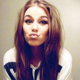 Teksten en foto's in je tijdlijn over dingen die jij misschien zou willen. ← Retweetbare tweets! ^^