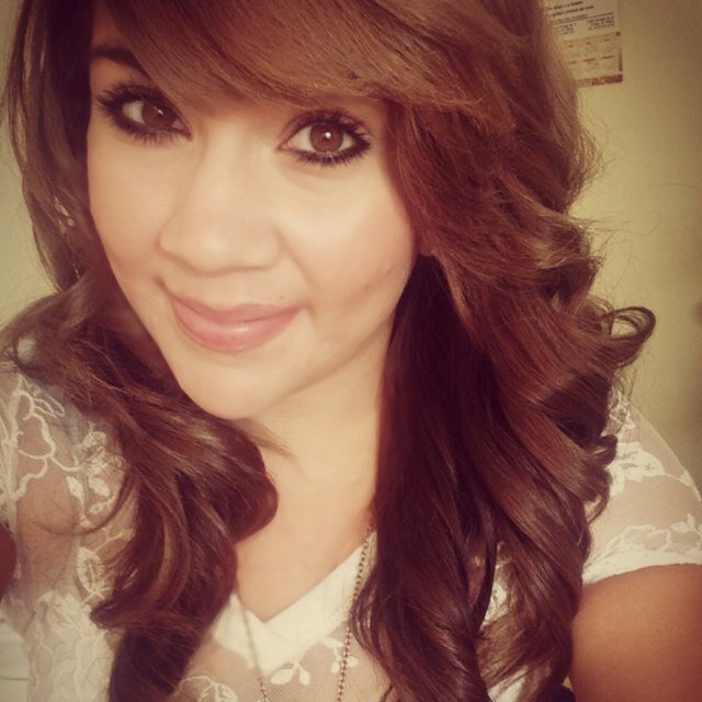 Just a young girl wishing for the world ❤