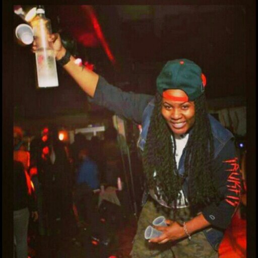 Party promoter and 1/2 of TMS ENTERTAINMEMT (@TMSENT_DC). Dedicated to bringing the DMV some of the hottest parties!
#history