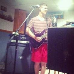 FearThroughMike's profile picture. Guitarist for the band @FearThroughMe check out our twitter and music on Facebook!