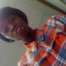 Shit ain't sweet , but shittt follow me :) I follow backk , ^.^ #FREAKNATION , damn I almost forgot Follow my homie Gotti @vCampaignDinero  :)