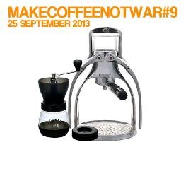 peminum , penyuka , pemerhati dan kebeulan penyeduh kopi.