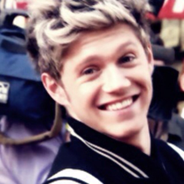 Not just a fan , a directioner ∞ I’m belieber bitch ❥ Dona : @_Steeh_Souza