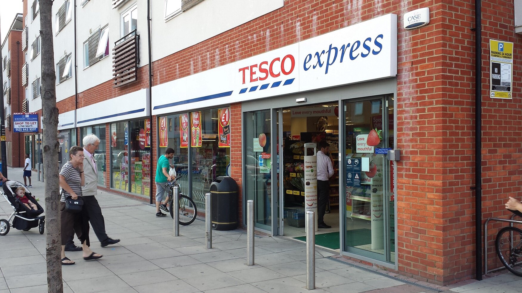 tesco duke street express on the Ipswich waterfront, next to the Ipswich university