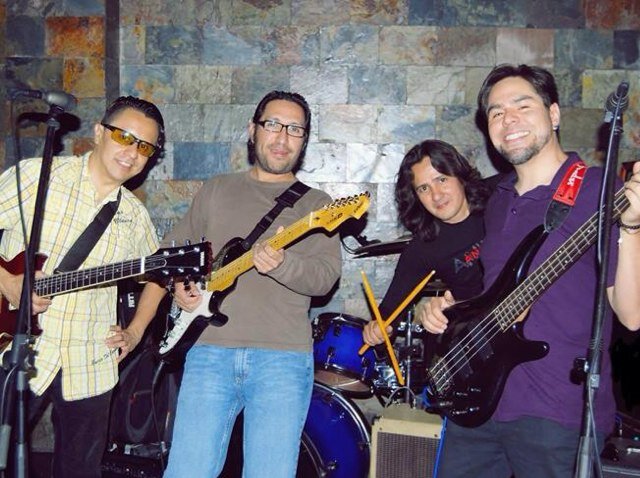 Banda originaria del DF principalmente cover español e ingles, y actualmente en proceso de composicion original y grabacion.