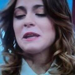 No es Demi Lovato, es Demi Lovarou, no es no es Miley Cyrus, es Maily Sairus, no es Martina Stoessel, es Foca Convulsionando.