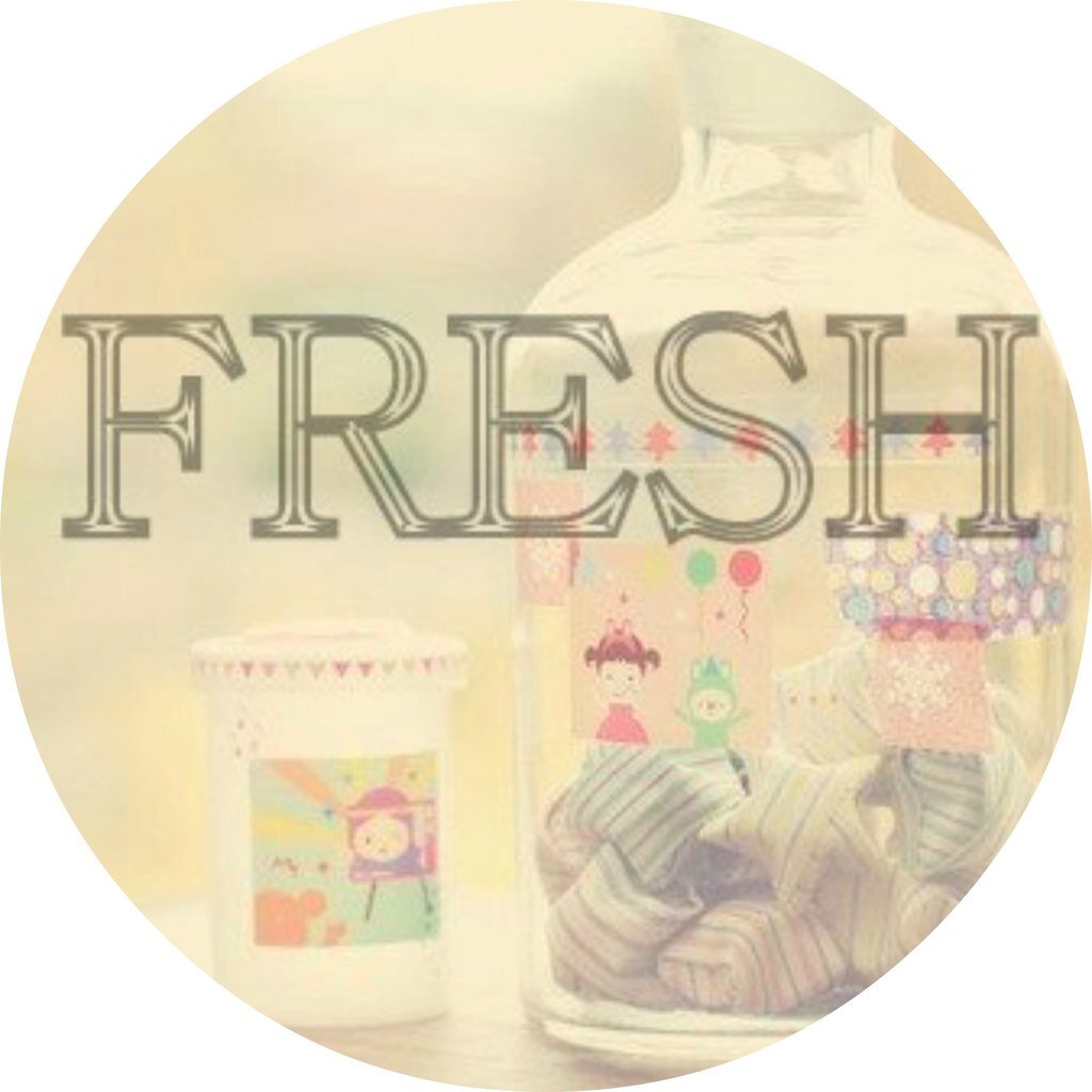 FRESH – это ежедневные свежие новости из мира моды, искусства и фотографии, а также уникальные репортажи с самых интересных событий столицы.