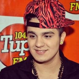 Talvez a gente nunca chegue a trocar olhares, mas isso não me impedirá de te amar até meu último suspiro. Você é minha vida! Luan eu te vivo ღ @luansantana