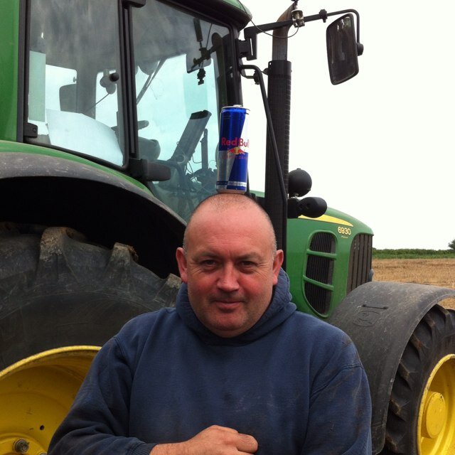 a farm boy who loves the countryside and likes bit of home and away long live summer bay lol