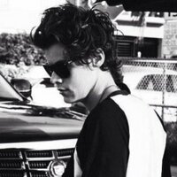 Styles.(@SometimesHim) 's Twitter Profile Photo