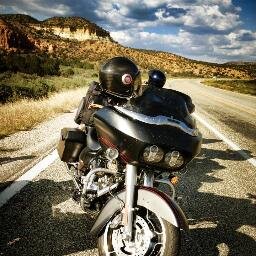 Mi pasión son las motos y la libertad, recorriendo kilometros por todo México y el extranjero buscando aventuras ...
