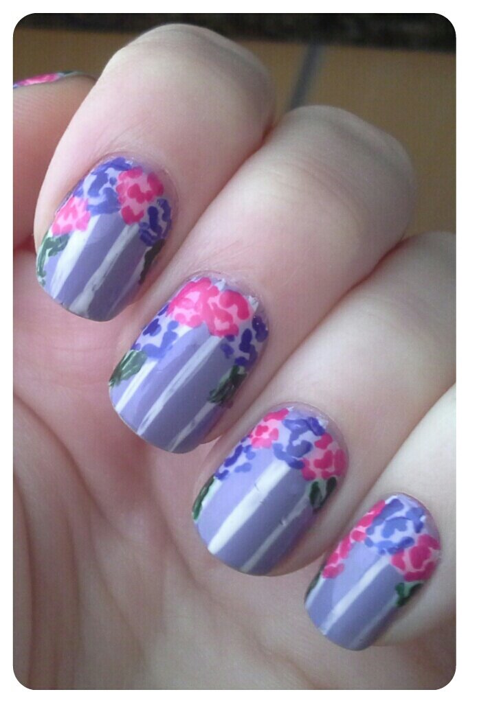 TifanysNailBlog's profile picture. http://t.co/NwJfc1hBGO