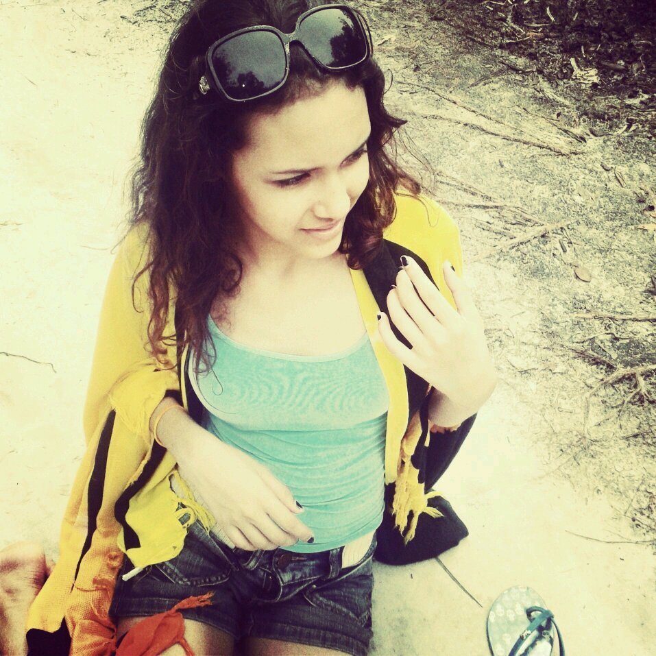 Instagram: @ferreira_amandaa
