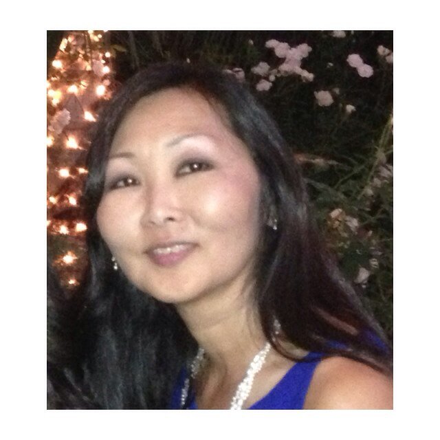 Mom_X_5's profile picture. 