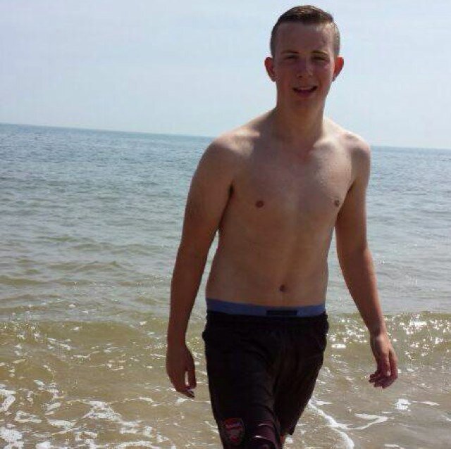 Death smiles at us all. All a man can do is smile back! PLAN B, PROFESSOR GREEN,THE STREETS. VW FOR LIFE!

18 YEARS OLD LOVING IT!!