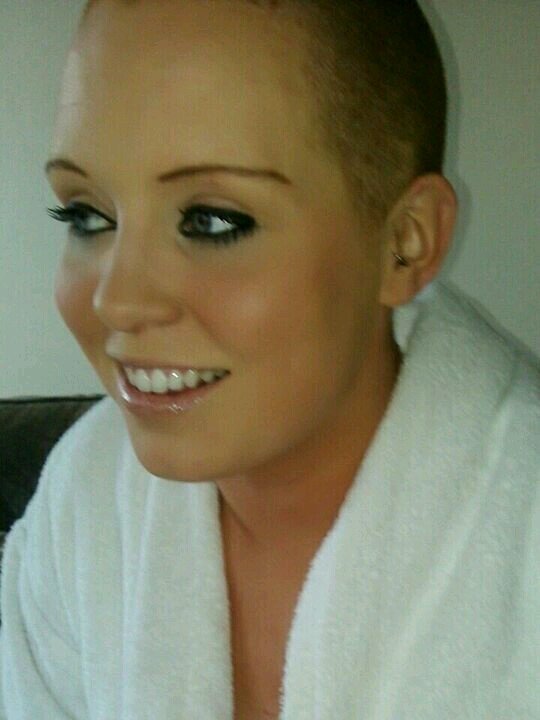 Wondermum of 3 beauties :) loving girlfriend to Jon :)