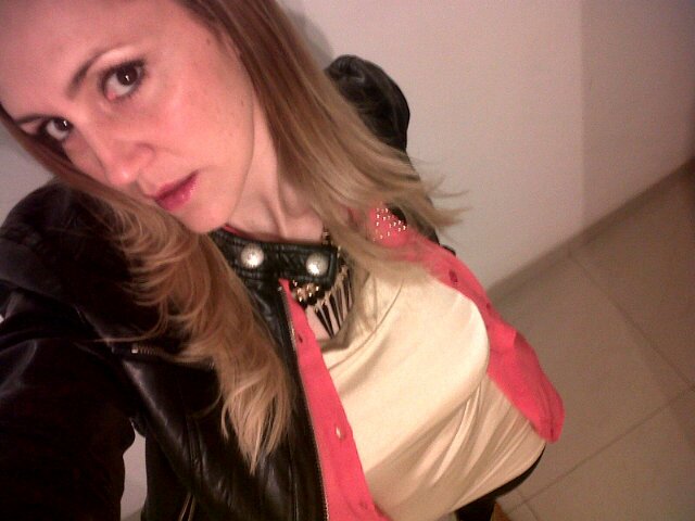 Paz y Mucho Amor