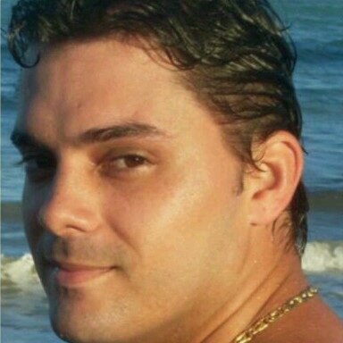 Paraibano de São Bento, Comerciante, Formado em Ciências Contábeis, Perito judicial, Criador de Cavalo e Apaixonado por Vaquejada. insta @fredericoLucio