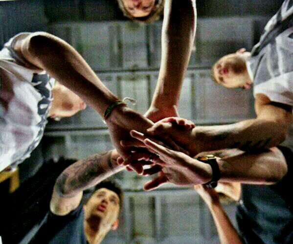 I Love @NiallOfficial @Real_Liam_Payne @Louis_Tomlinson @Harry_Styles @zaynmalik @onedirection