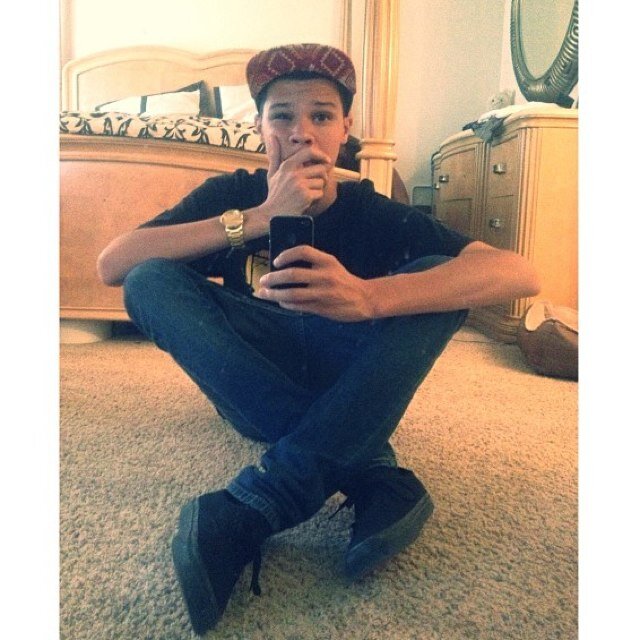 Jordyn | I got a think for Sleeping with Sirens and rap music | I'll follow you back! | 15 | California