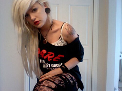 ParisDavisriw's profile picture. 