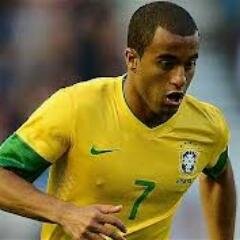 Twitter automatico, que dá RT em todas mensagens relacionadas ao Craque LUCAS MOURA