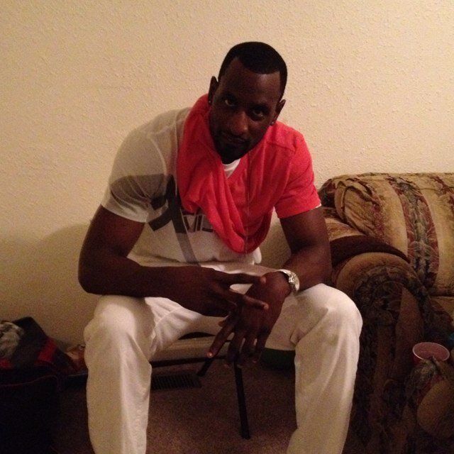 DeReK_sKeTeR's profile picture. 