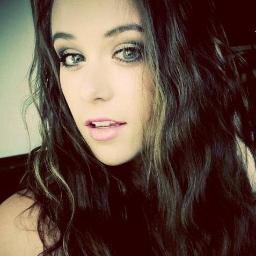 We make a living by what we get, but we make a life by what we give. instagram- caitlinbeadles business ONLY bookingscaitlin@gmail.com