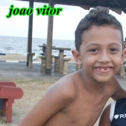 eu sou lindao ja namoro ♥ sou jogador de fotebol