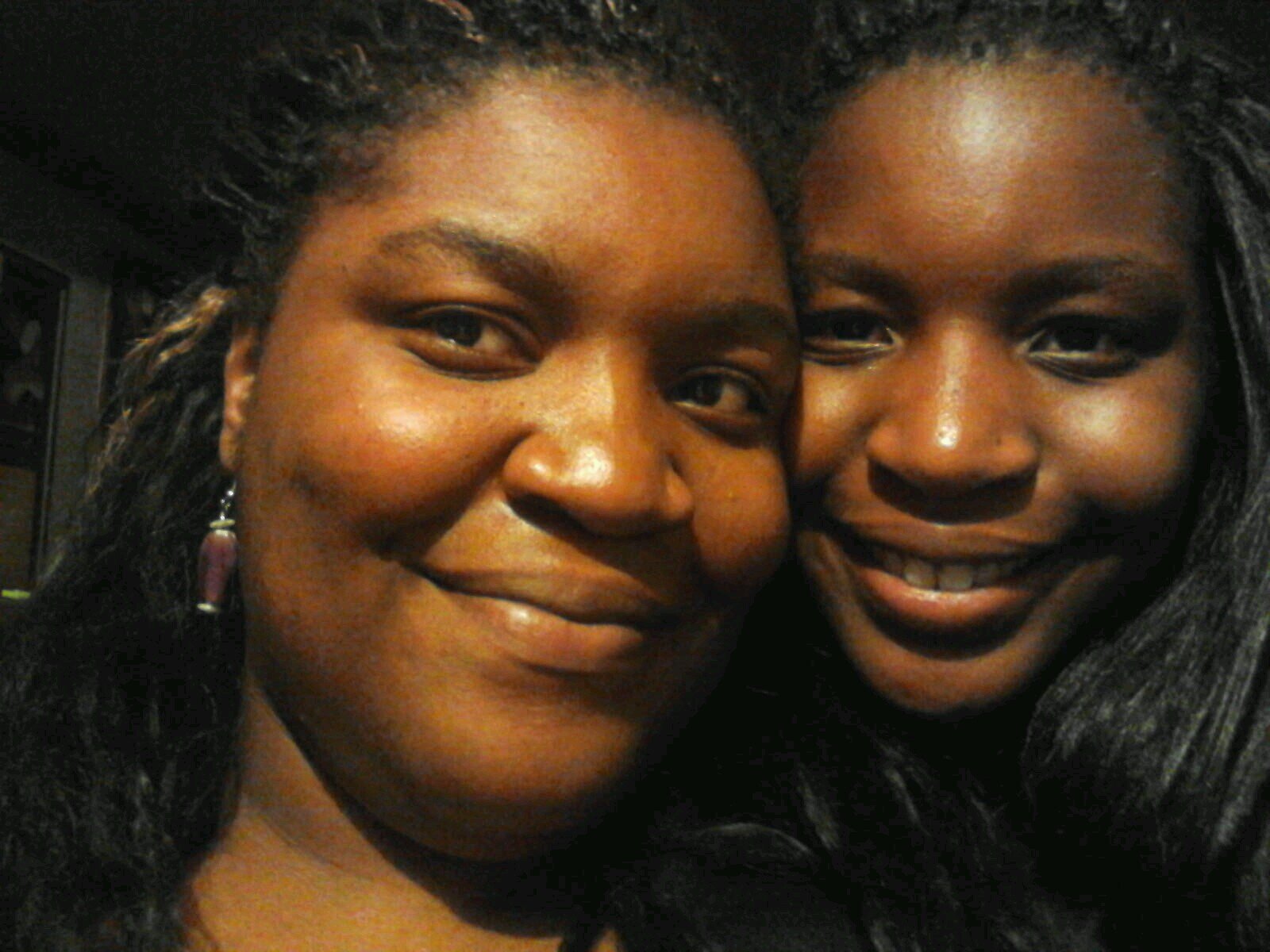 shaveh701's profile picture. 